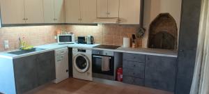 villa-pool-kefalonia_3